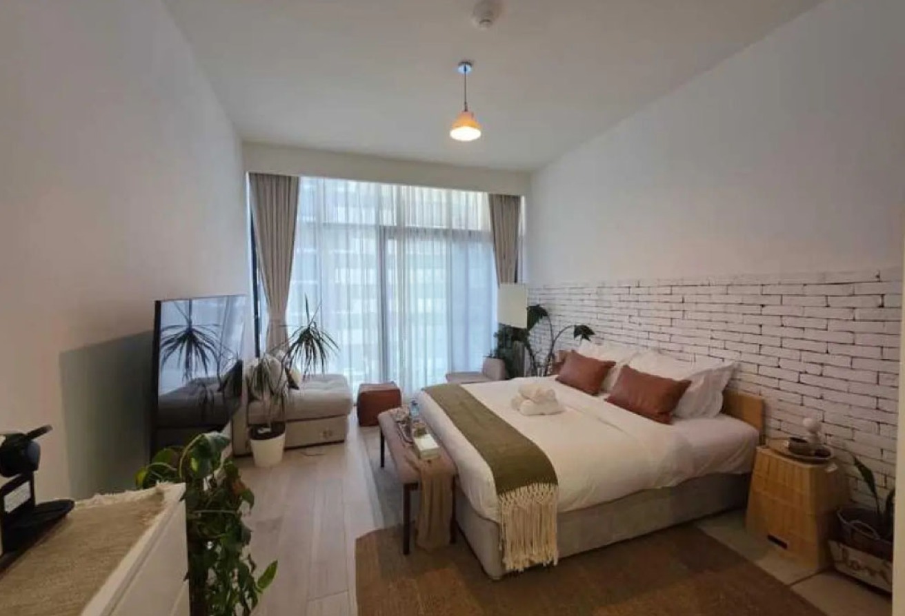 Fully Furnished Studio | Modern Living | View Now