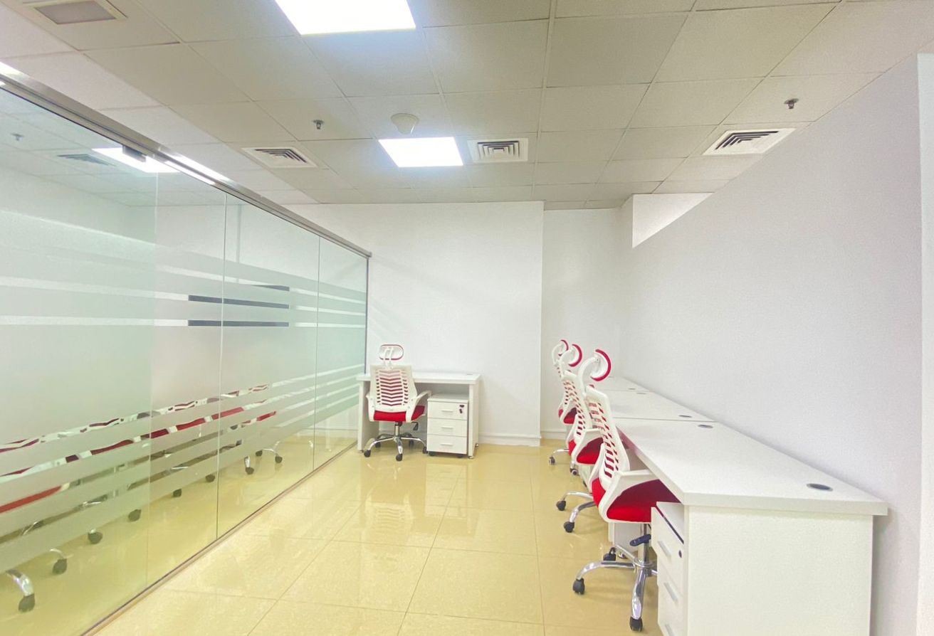 Office Space | Well-Connected Area | Ready Now