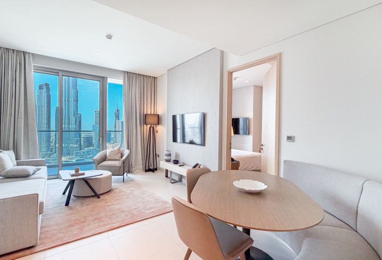 Dubai Skyline View | Furnished | High Floor | View