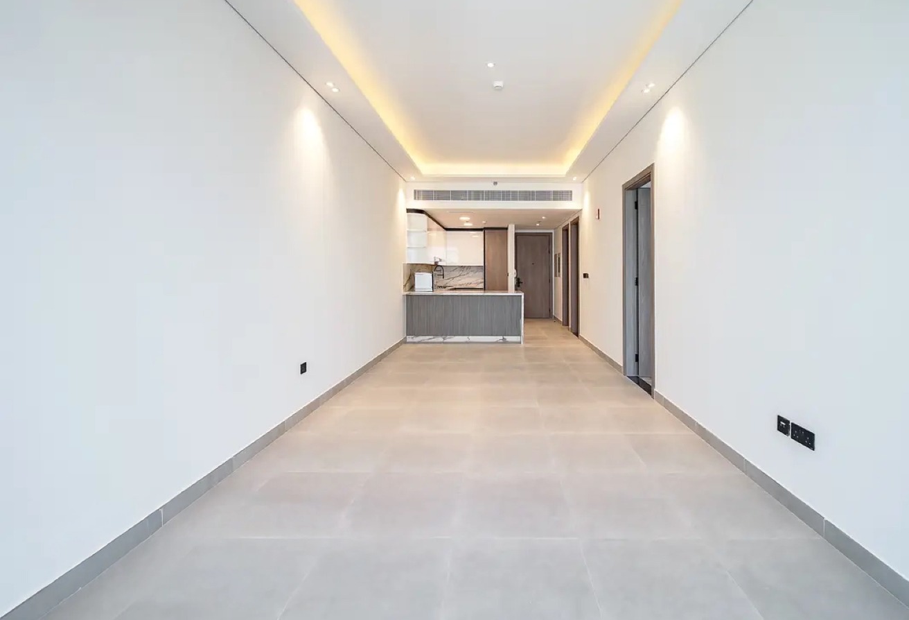 Spacious Layout I Modern Design I Available Now