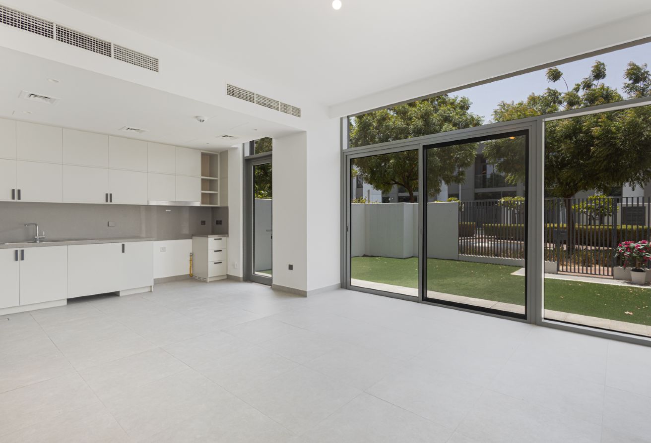 Single Row | Park View | Collection Manar | Ready